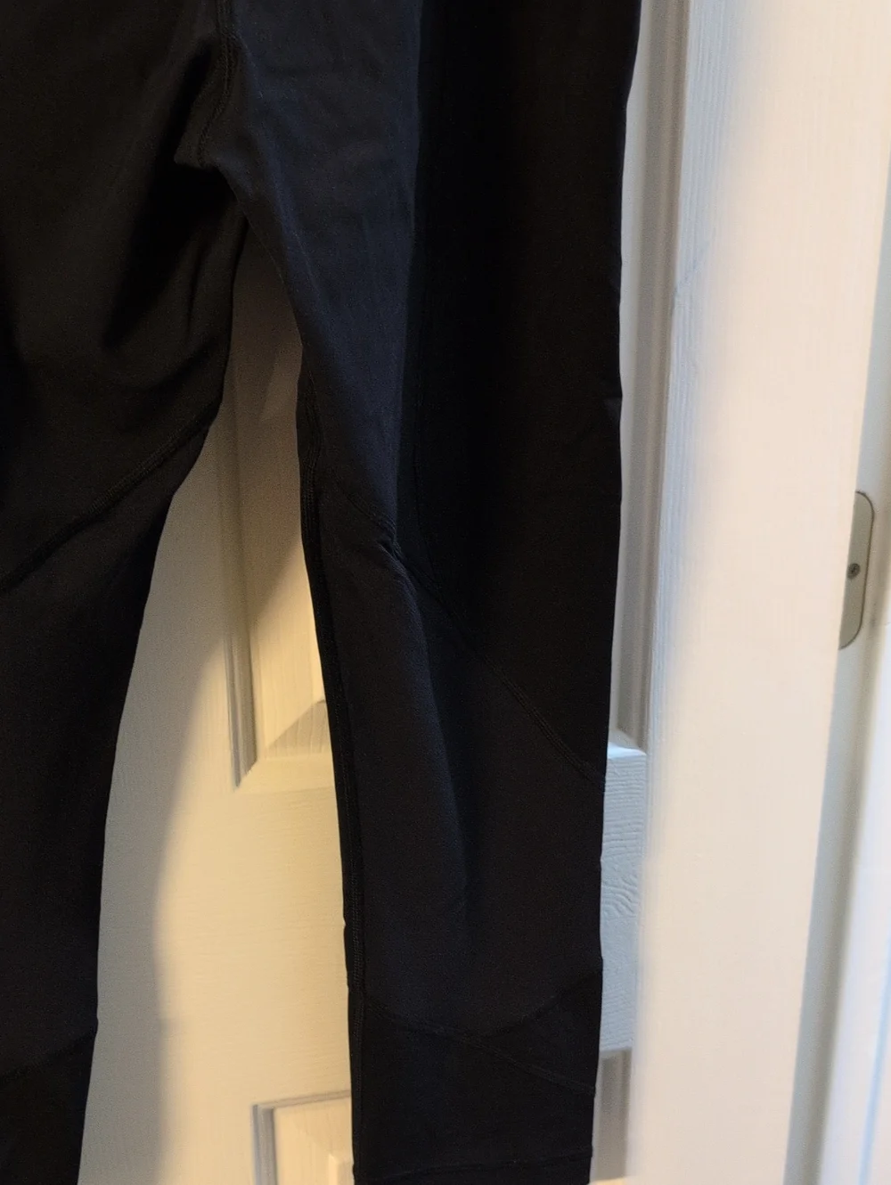 Lululemon Cropped Athletic Leggings